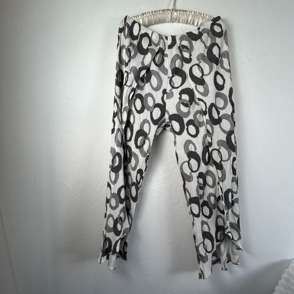 Niche By Nilgun Derman Womens Ring Print Layered Front Cropped Pants Large White